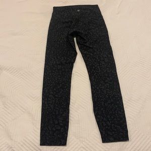 Size 4 Lululemon gray / black cheetah print leggings